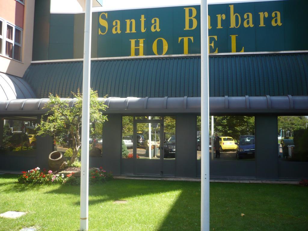 Santa Barbara Hotel Сан Донато Миланезе Екстериор снимка